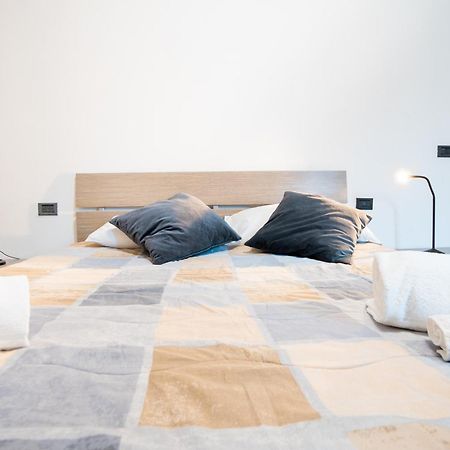 Karulli Home Bari Exteriör bild