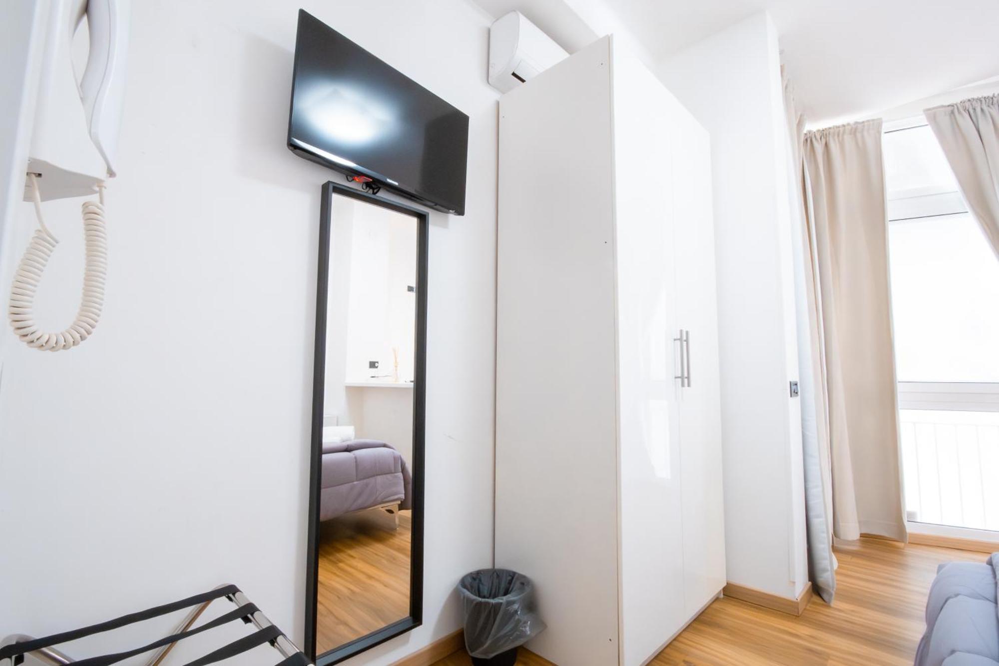Karulli Home Bari Exteriör bild